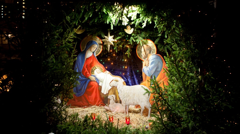 Христос родился - славим!