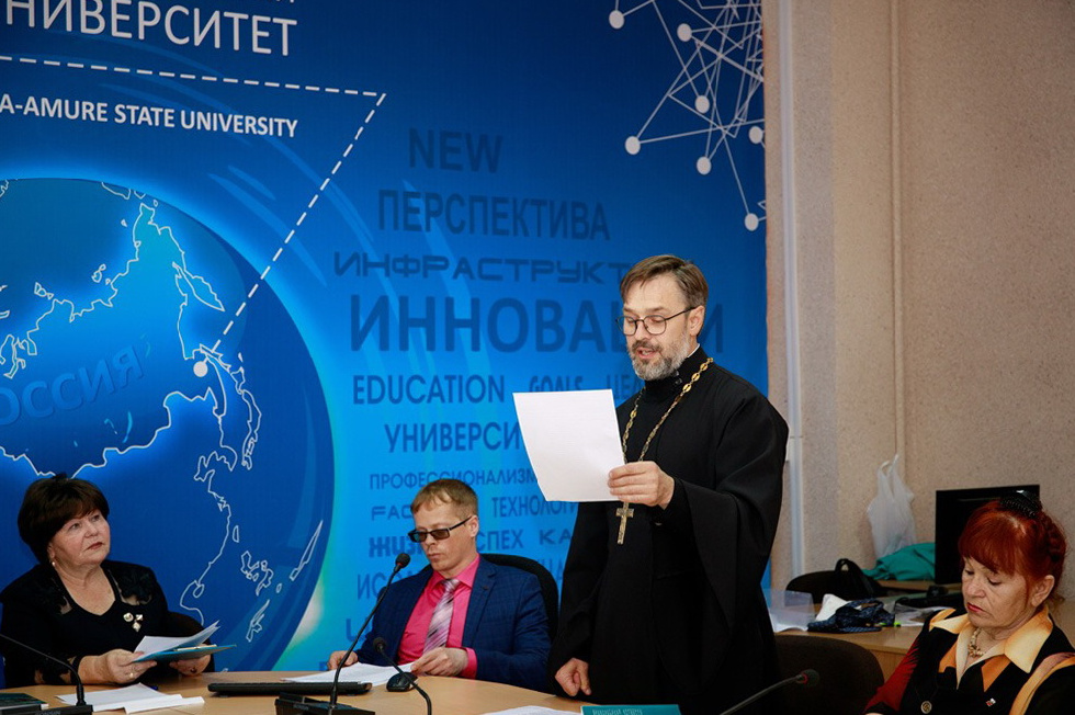 В Комсомольске-на-Амуре представили сборник православной поэзииТатьяны Мирчук