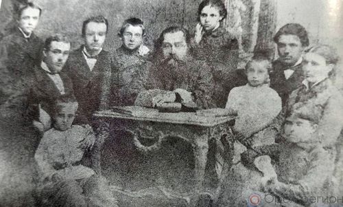 В орловской библиотеке открыли выставку, посвященную семье Булгакова