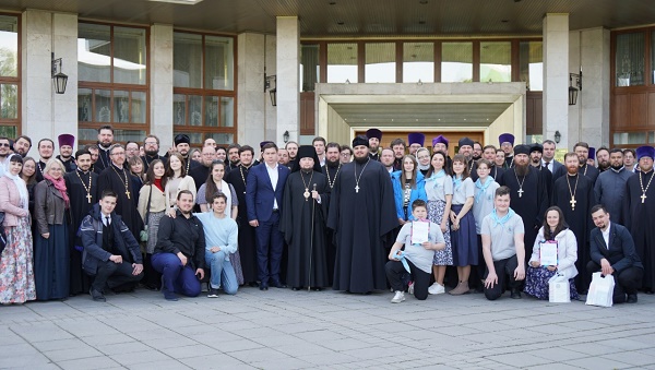 Глава православной молодежи наградил победителей брейн-рингов