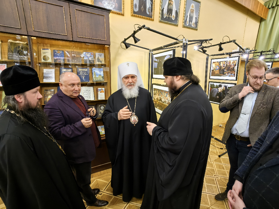 В Москве открылась фотовыставка «Часовые Родины. Жизнь монастыря на берегах Амура»