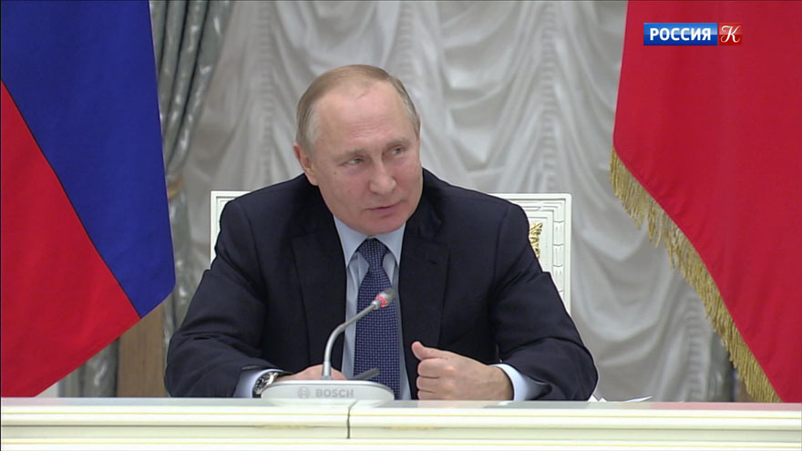 Владимир Путин провел заседание Совета по русскому языку