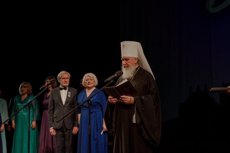 Председатель Издательского совета поздравил с 30-летием Русский духовный театр «Глас»