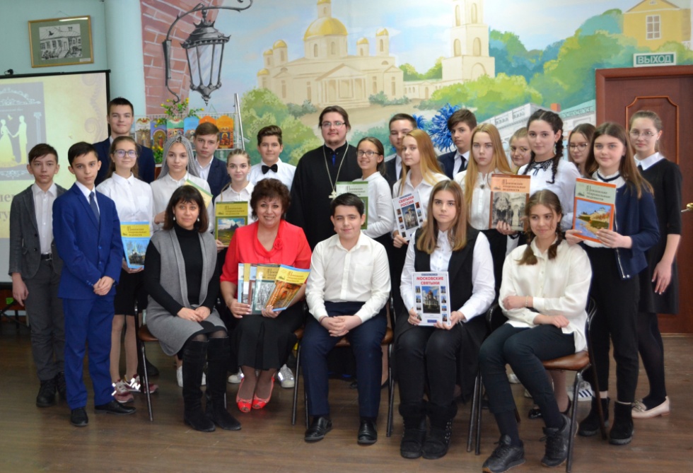 В городской библиотеке Пензы прошел интеллектуальный турнир «Азы православной веры»