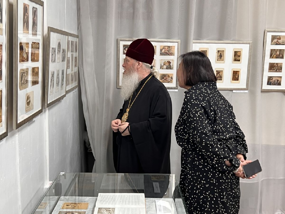 В Улан-Удэ завершилась выставка «Азбука и многое другое в открытках Елизаветы Бём»