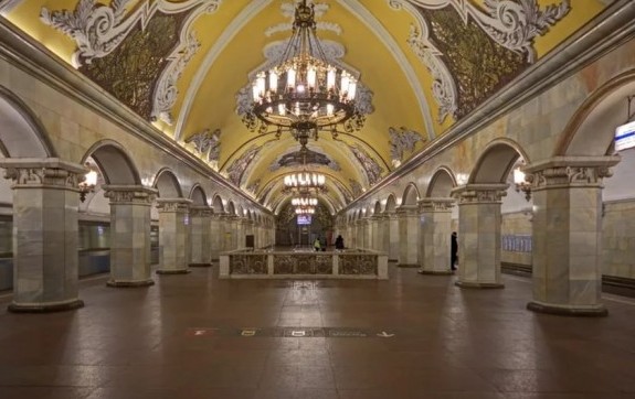 В московском метро стартовал пилотный проект по буккроссингу