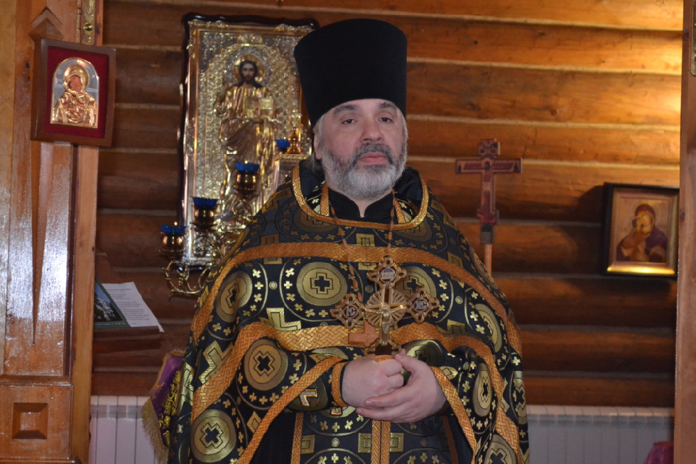 Священник из сибирской глубинки принят в Международный союз писателей и мастеров искусств