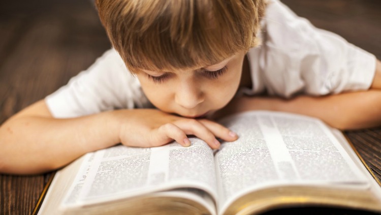 Как научить ребенка любви к книге?