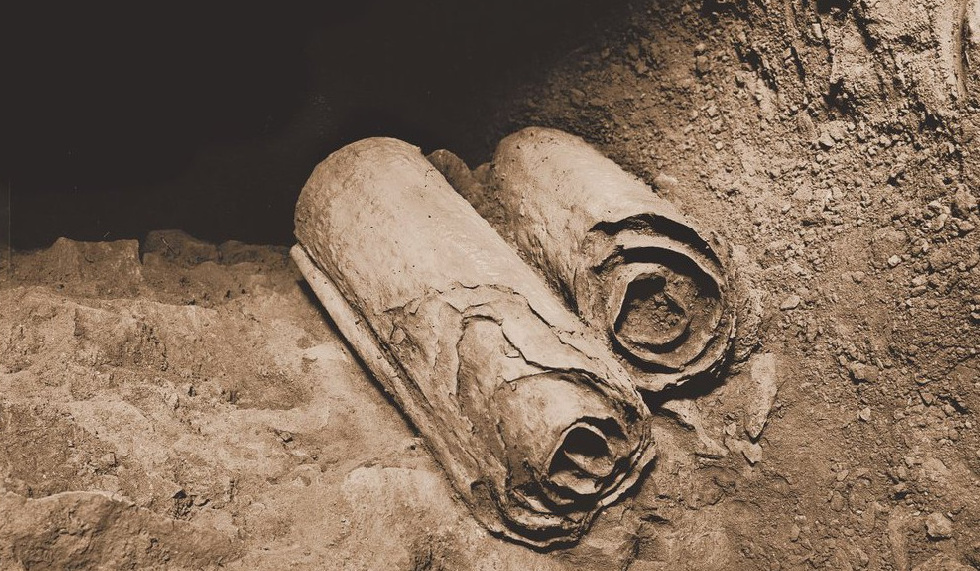 В районе Мертвого моря найдены фрагменты свитков с библейскими текстами