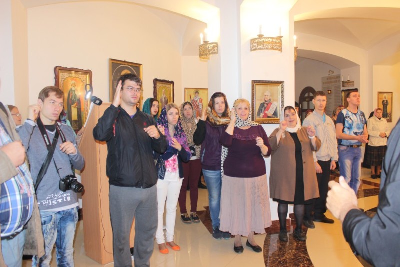 Петропавловская епархия проводит курс обучения жестовому языку