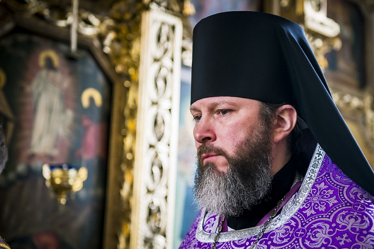 В Московской епархии считают "тупиком" попытки современного перевода богослужебных текстов
