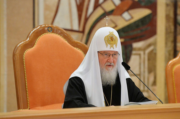 Патриарх Кирилл отметил портал "Правчтение" на Архиерейском Соборе РПЦ