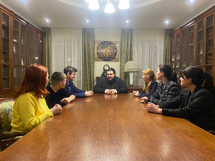 Студенты МГЛУ посетили Издательский совет 