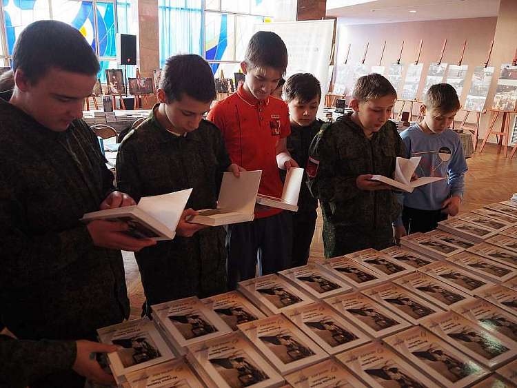 Молодежь стала самой читающей аудиторией в России