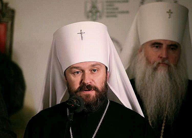 Новый альбом митрополита Илариона с богослужебными песнопениями выходит в России