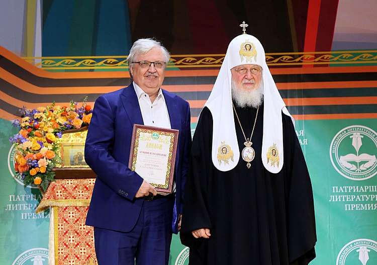 «Стихи и прозу о СВО мы начали издавать первыми»