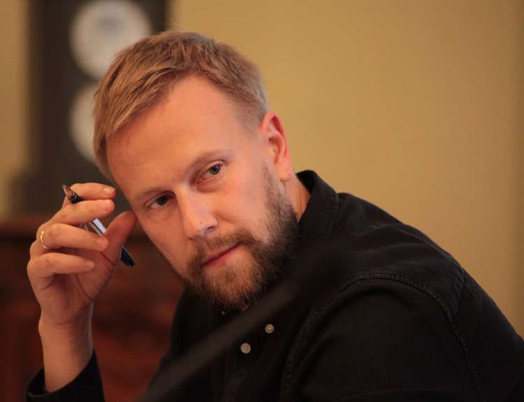 О чем хотят читать люди?