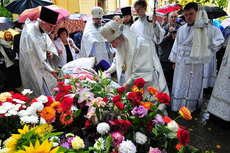 В Подмосковье прошли памятные мероприятия к годовщине гибели протоиерея Александра Меня