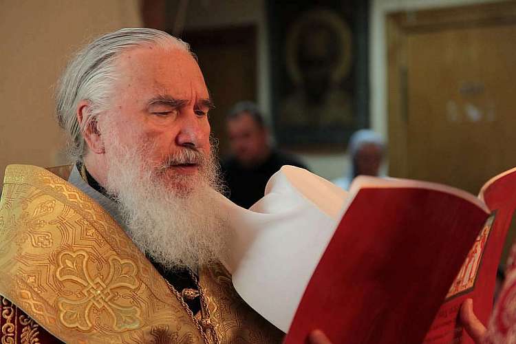 Вышел сборник «Основы канонического устройства и литургической жизни Православной Церкви»