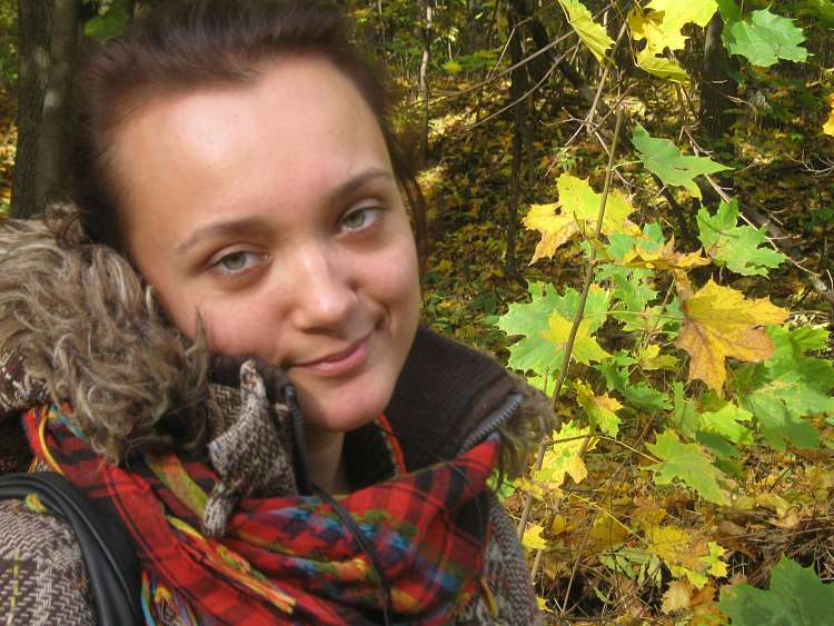 У тихого порога молился Богу снег…