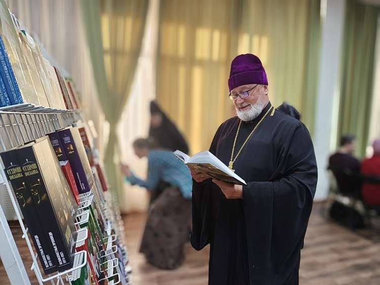 Презентация книг Патриарха Кирилла на Камчатке, 5 марта 2024 года