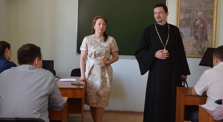 В Ростовской епархии прошёл семинар по освещению подвига царственных страстотерпцев в духовно-просветительской работе