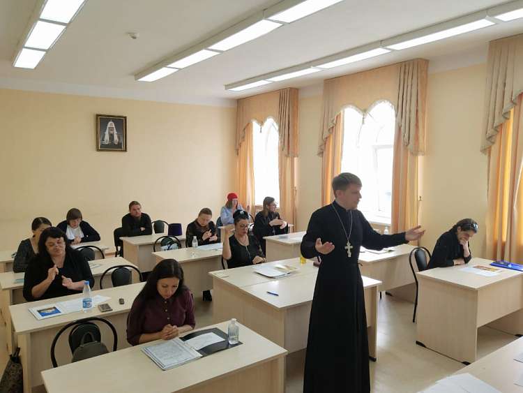 В Калужской епархии пройдут курсы жестового языка
